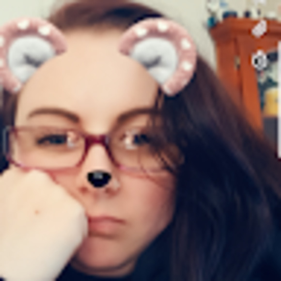 Meet your Posher, Dannielle - Picture 1 of 1